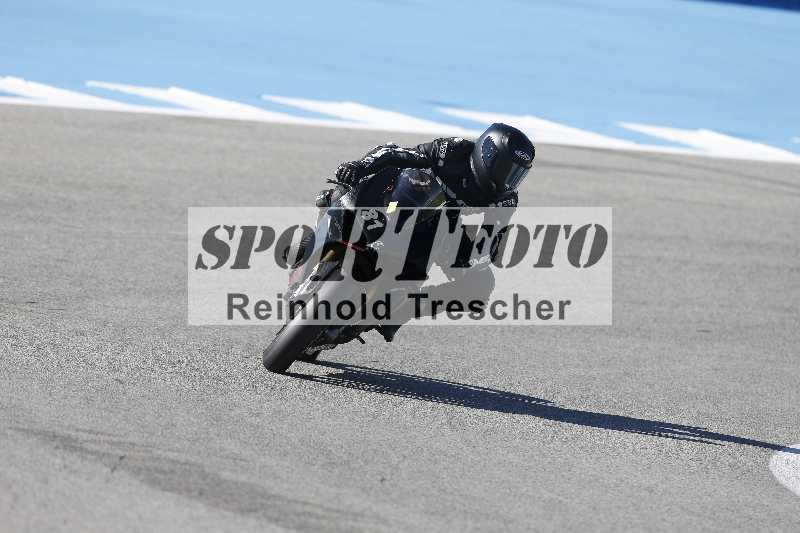 /02 28.-31.01.2025 Moto Center Thun Jerez/gruen-green/81